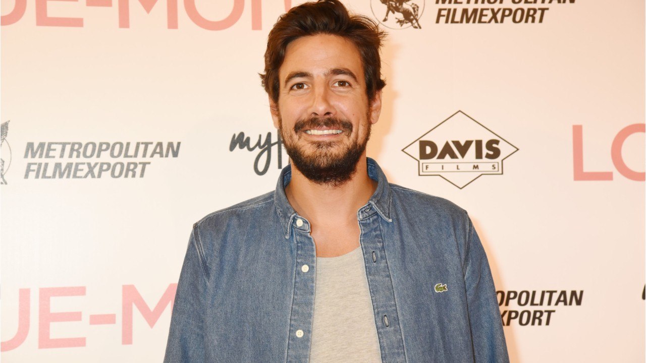VOICI : "On va droit dans le mur" : Maxime Gast...