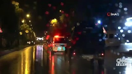 3 ayrı cinayet ve 14 ayrı suçtan aranan zanlı gizli bölmede yakalandı