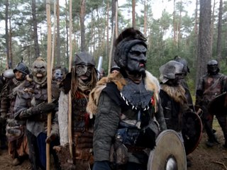 Hobbit fans re-enact epic battle in Czech Republic