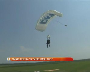 Gimnas berusia 90 tahun masih aktif