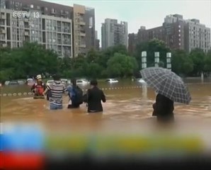 Hujan ribut di Taiwan, 30,000 penumpang terkandas