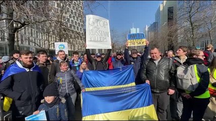 Rusya'nın Ukrayna'ya saldırısı Belçika'da protesto edildi