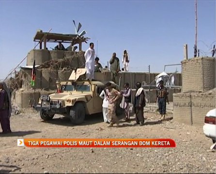 Tiga pegawai polis maut dalam serangan bom kereta