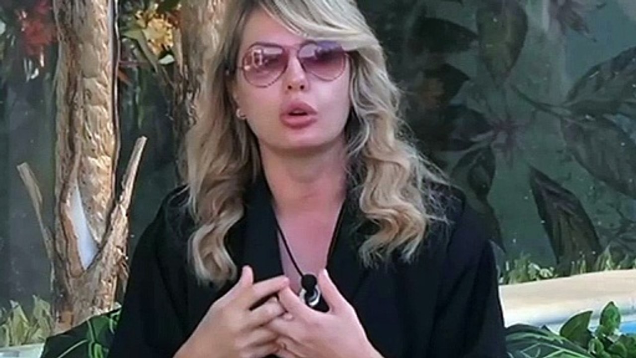 “Mi fai male”. GF Vip, nuovo crollo per Manila Nazzaro confessa tutto a Soleil Sorge