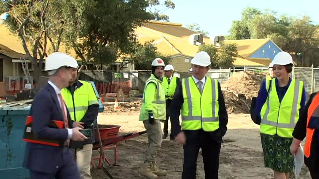 WA Premier to give evidence in defamation battle with Clive Palmer