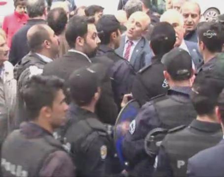 Turkish police break up religious constitution protest
