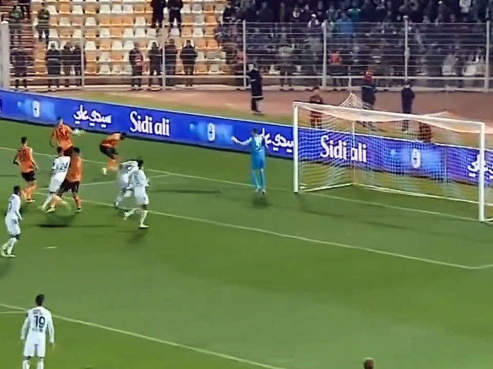 ملخص  مباراة الرجاء ضد نهضة بركان 2-1. Résumé match Raja vs RSB