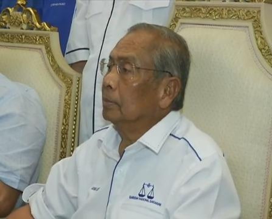 Sarawak Memilih: Isu kritikan Milton terhadap Adenan, selesai