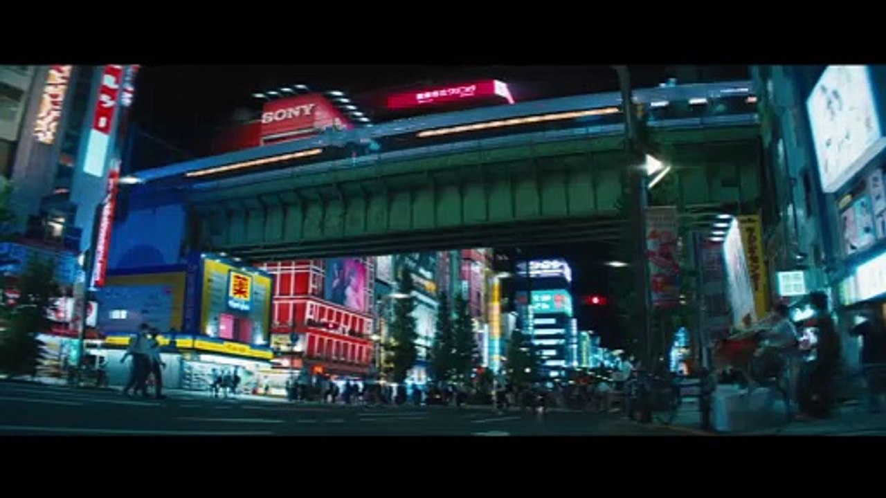 Bullet Train Film Trailer - Brad Pitt