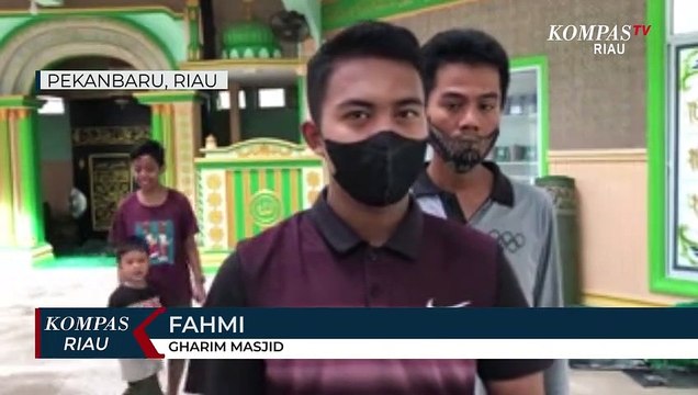 Kubah Masjid Timpa Bengkel Usai Diterjang Angin Puting Beliung