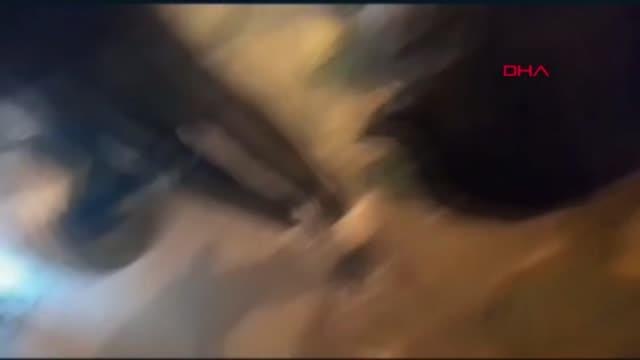 TRAFİK IŞIKLARINA UYMAYAN YAYAYA MOTOSİKLET BÖYLE ÇARPTI