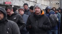 A Kiev, les civils rejoignent l'armée