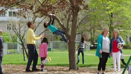 Dos padres por desigual Tráiler (3)