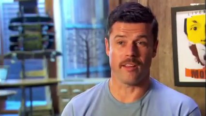 ¡Qué bonito es ser un hombre! Tráiler VO