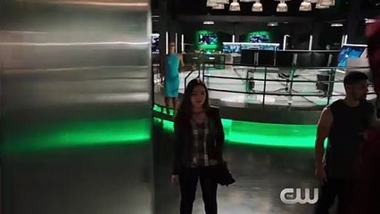 Arrow 5ª Temporada Comercial de TV Original