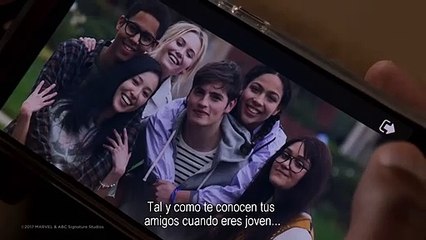 Marvel&#039;s Runaways Tráiler (2) VO