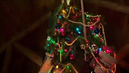 Dos padres por desigual Tráiler