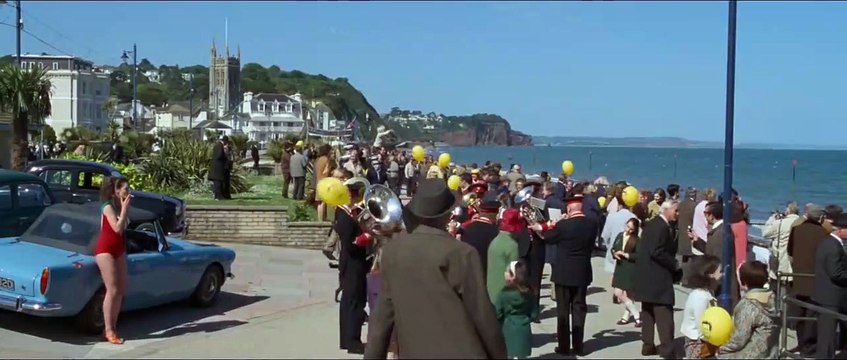 Un océano entre nosotros (The Mercy) Tráiler (2) VO