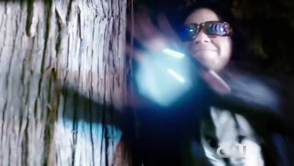 The Flash 3ª Temporada Trailer &#039;Killer Frost&#039; Original