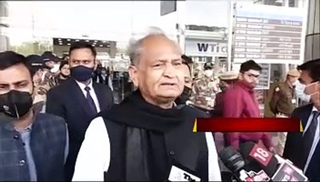 सीएम गहलोत का आरोप, 'धर्म के नाम पर राजनीति करती है भाजपा'