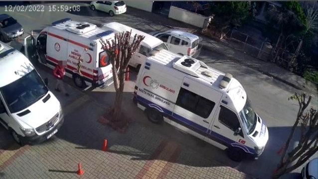 Mersin'de cep telefonu hırsızı tutuklandı... Hırsızlık anları kamerada