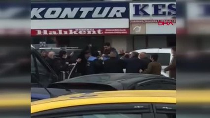 BAYRAMPAŞA OTOGARDA HATALI PARK UYARISI YAPAN ZABITAYA SALDIRDI