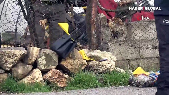 Adıyaman'da 4 çocuk annesi kadın sokak ortasında başından vuruldu