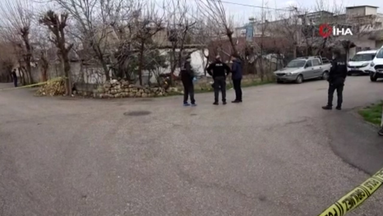 4 çocuk annesi kadına sokak ortasında kanlı pusu