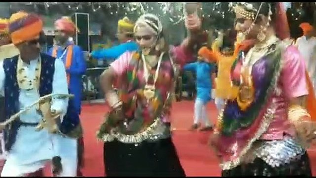 फागोत्सव में यू मच रही है धमाल