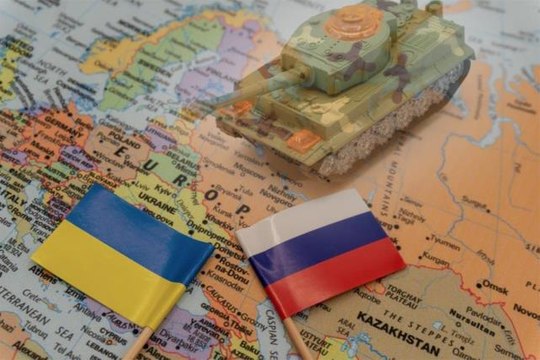 Rus tankları Kiev bölgesinde ilerliyor