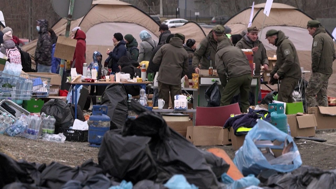 Польша приняла миллион