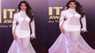 Nia Sharma को transparent dress में देख फैंस बेकाबू, ITA awards में दिखी bold; Video | FilmiBeat