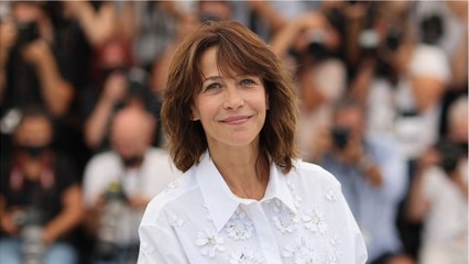 GALA VIDÉO - “C’est trop intime” : ce sujet que Sophie Marceau refuse d’évoquer avec ses amis