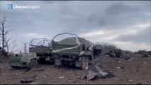 El ejército ucraniano muestra una gran cantidad de material bélico ruso destruido