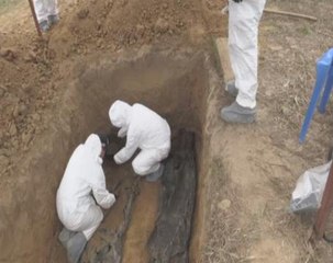 Nearing peace, Colombians seek missing loved ones