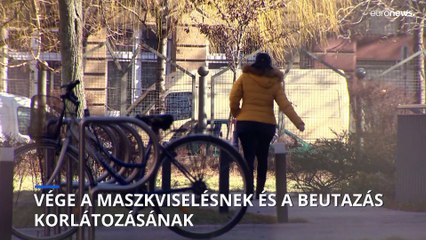 Vége a kötelező maszkviselésnek Magyarországon