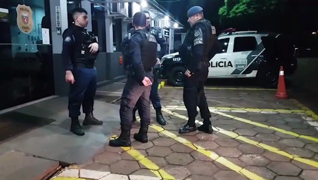 Homens realizam disparos na frente da GM, são perseguidos e detidos na Região Norte de Cascavel