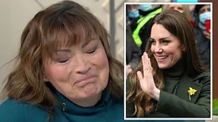 'Just like us' Royal expert leaves Lorraine in stitches over Kate's family background