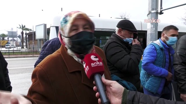 İzmir TMO’da yağ kuyruğu; ''Bu hale getirenler utansın''