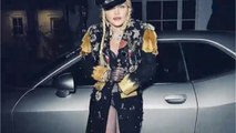 VOICI - Madonna méconnaissable sur des clichés sans filtre, ce détail qui a choqué les internautes