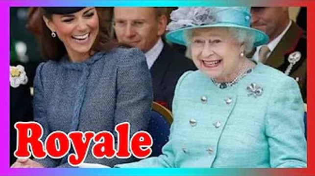 La conversation de cœur à cœur de Kate av3c Queen sur les luttes parentales «très difficiles»