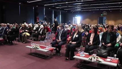 "Anadolu Kadınları" defilesi düzenlendi