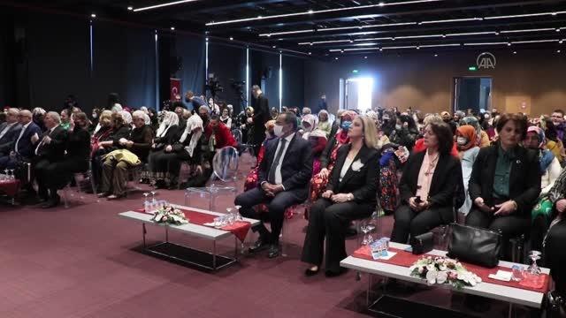 Anadolu Kadınları defilesi düzenlendi