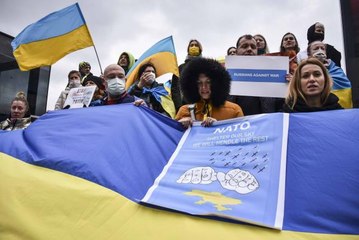 Rusya'nın Ukrayna'ya saldırısı İstanbul'da protesto edildi