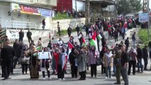 Filistinli kadınlardan yasa dışı Yahudi yerleşim birimleri karşıtı gösteri
