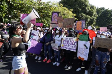 Femizide und rigorose Abtreibungsgesetze: Frauentag in Südamerika