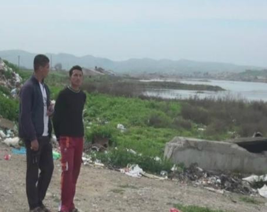 Iraq town lives in shadow of world's 'most dangerous dam'
