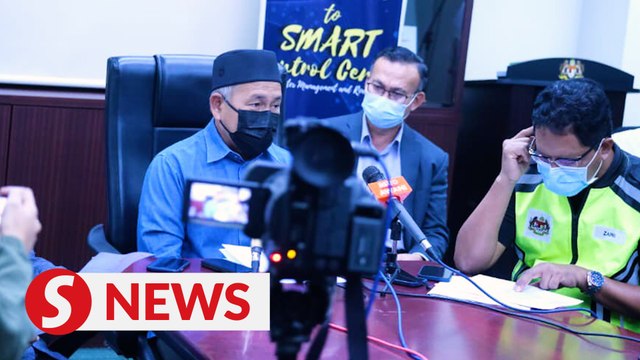 Floods: Two-hour-long heavy downpour overwhelms drainage system in Klang Valley