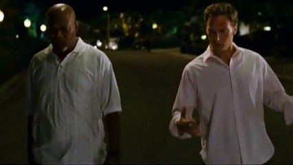 Protegidos por su enemigo Clip (2)