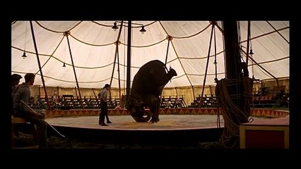 Agua para elefantes Clip (4)